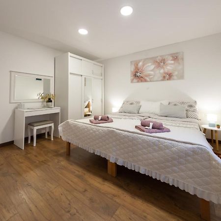 Apartments Travel Otocac Luaran gambar